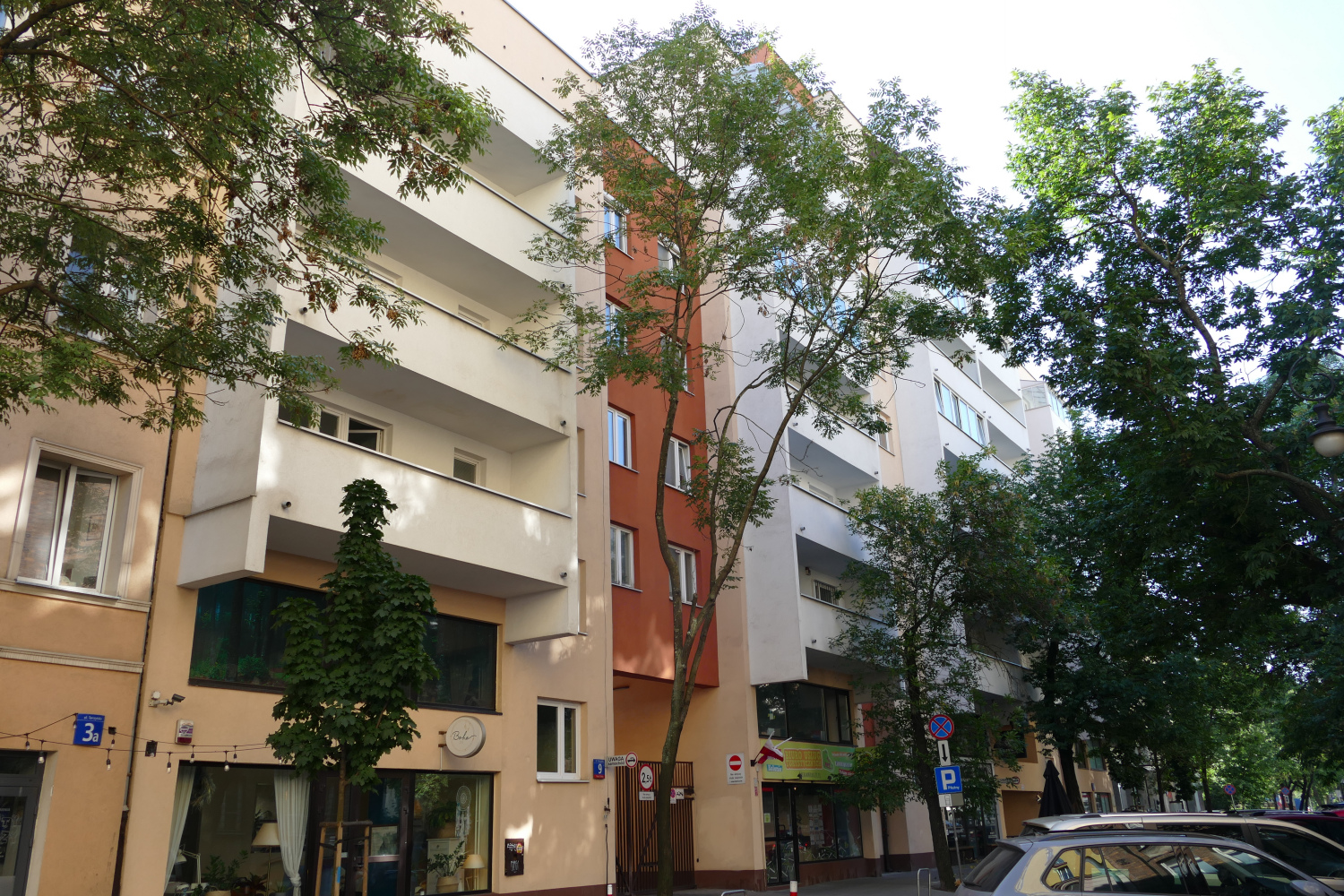 Zdjęcie architektury budynku Budynek mieszkalno-usługowy